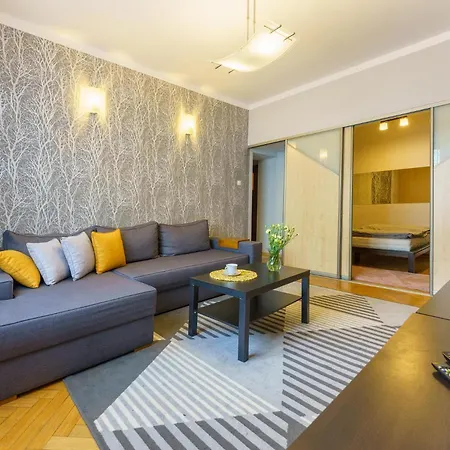 Studencka Street Apartman